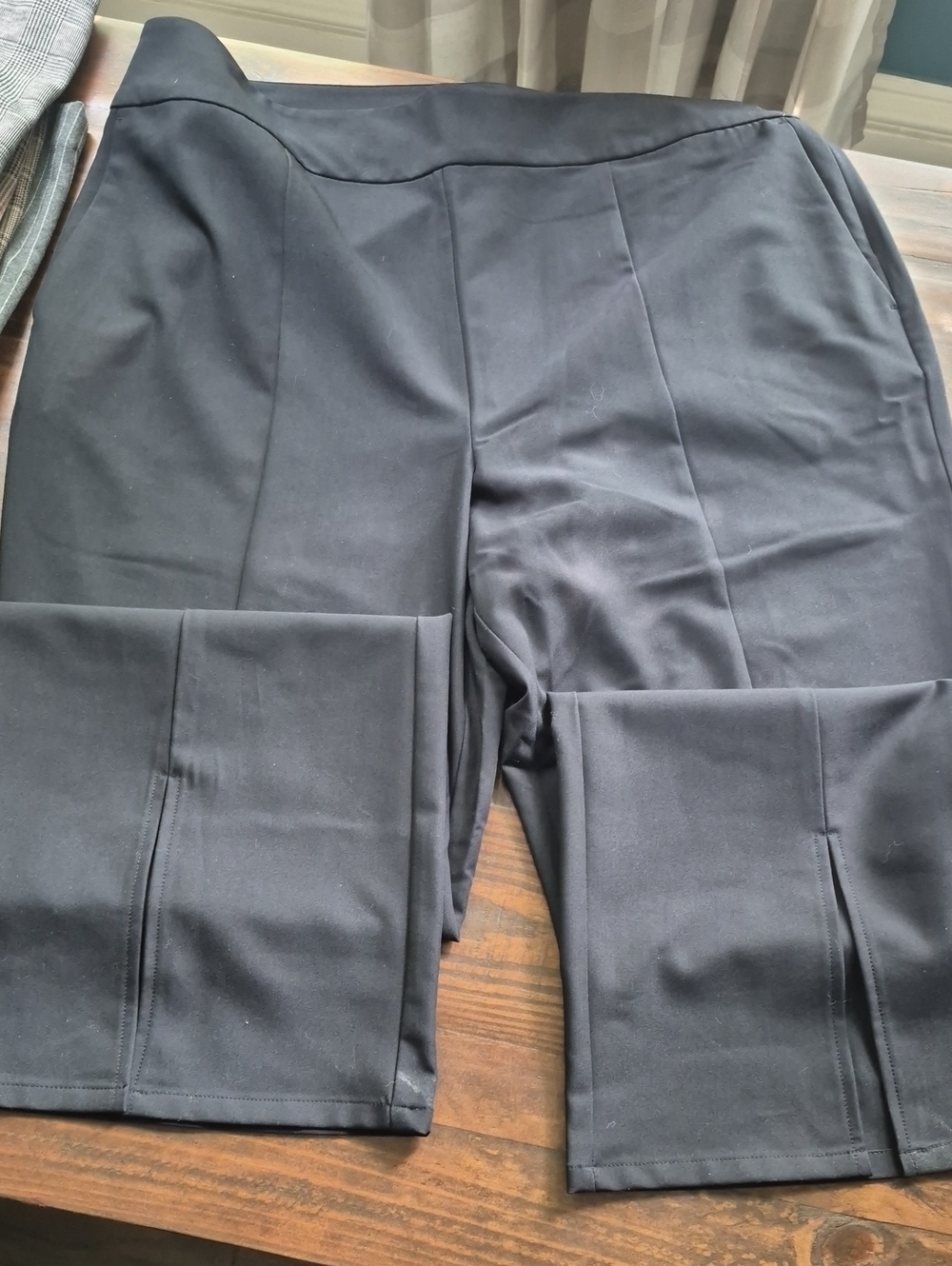 NWT INC Trouser Pants